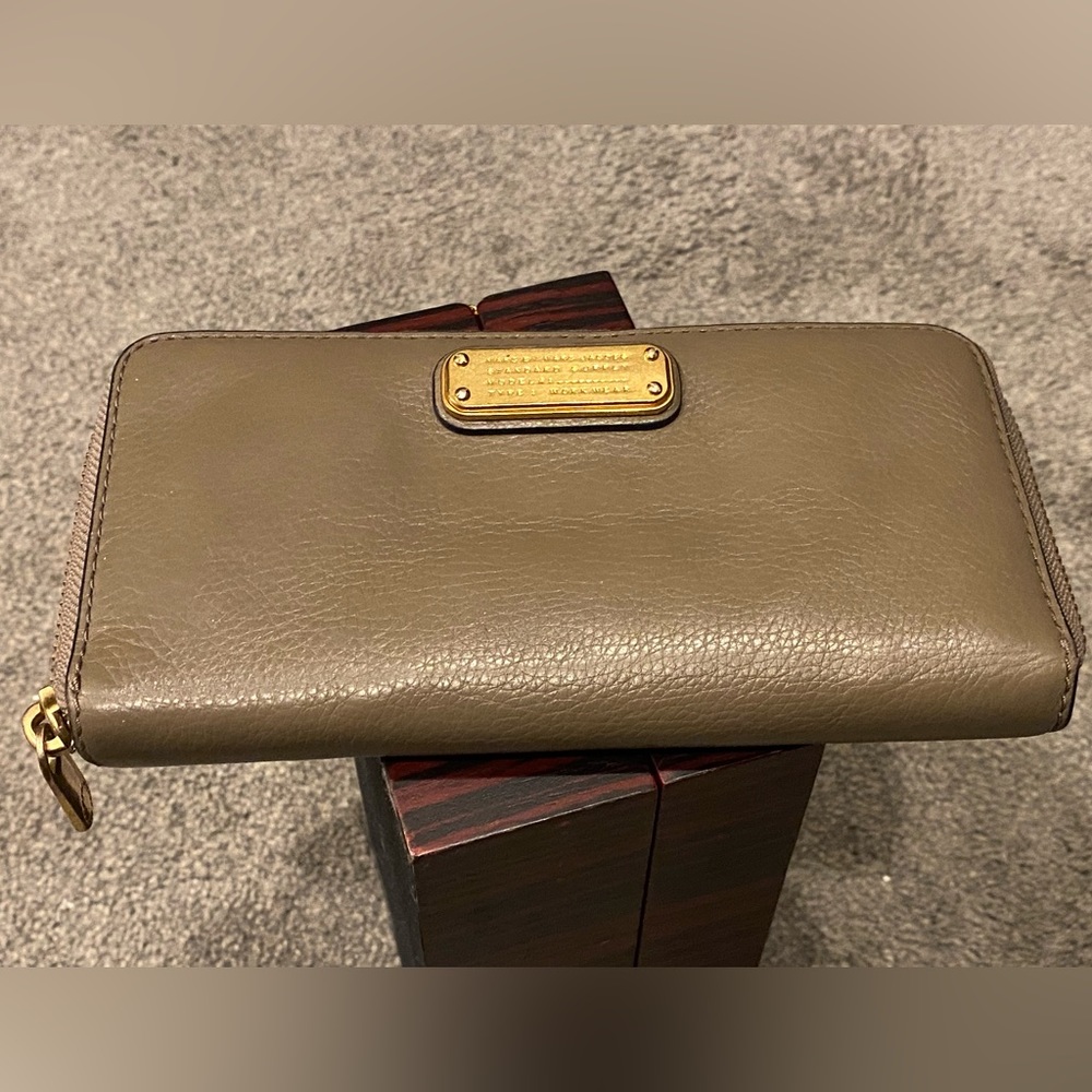 Marc Jacobs Wallet